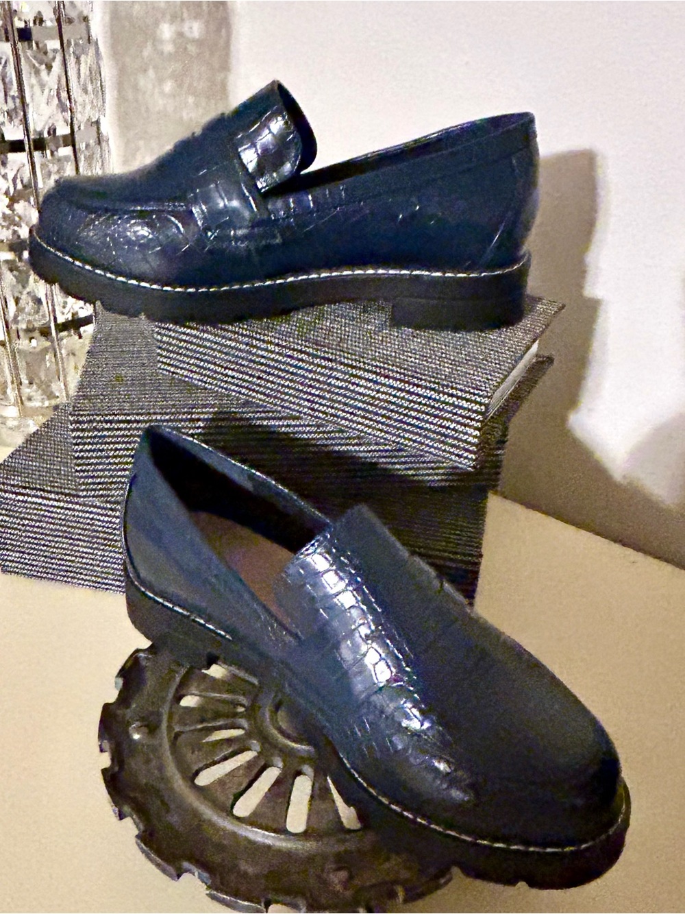 Women's Navy Croc-Embossed Slip-On Loafers